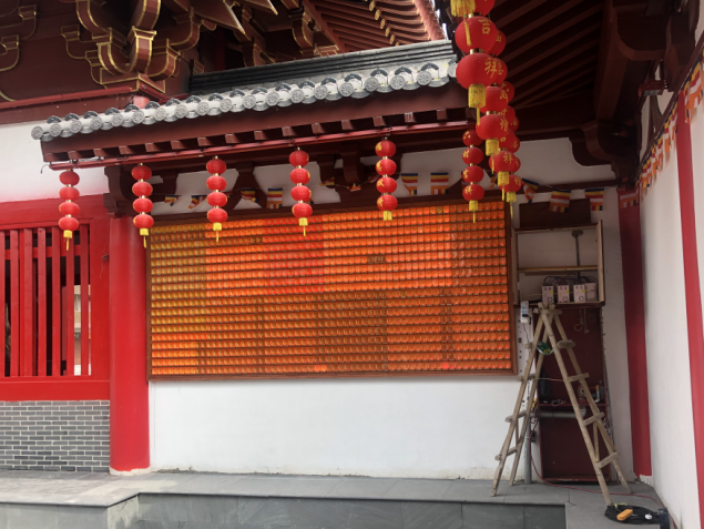 龍之夢(mèng)臥龍寺萬佛墻前供奉光明心愿燈有感:禮佛在人,供燈在心 龍之夢(mèng)臥龍寺萬佛墻前供奉光明心愿燈有感:禮佛在人,供燈在心